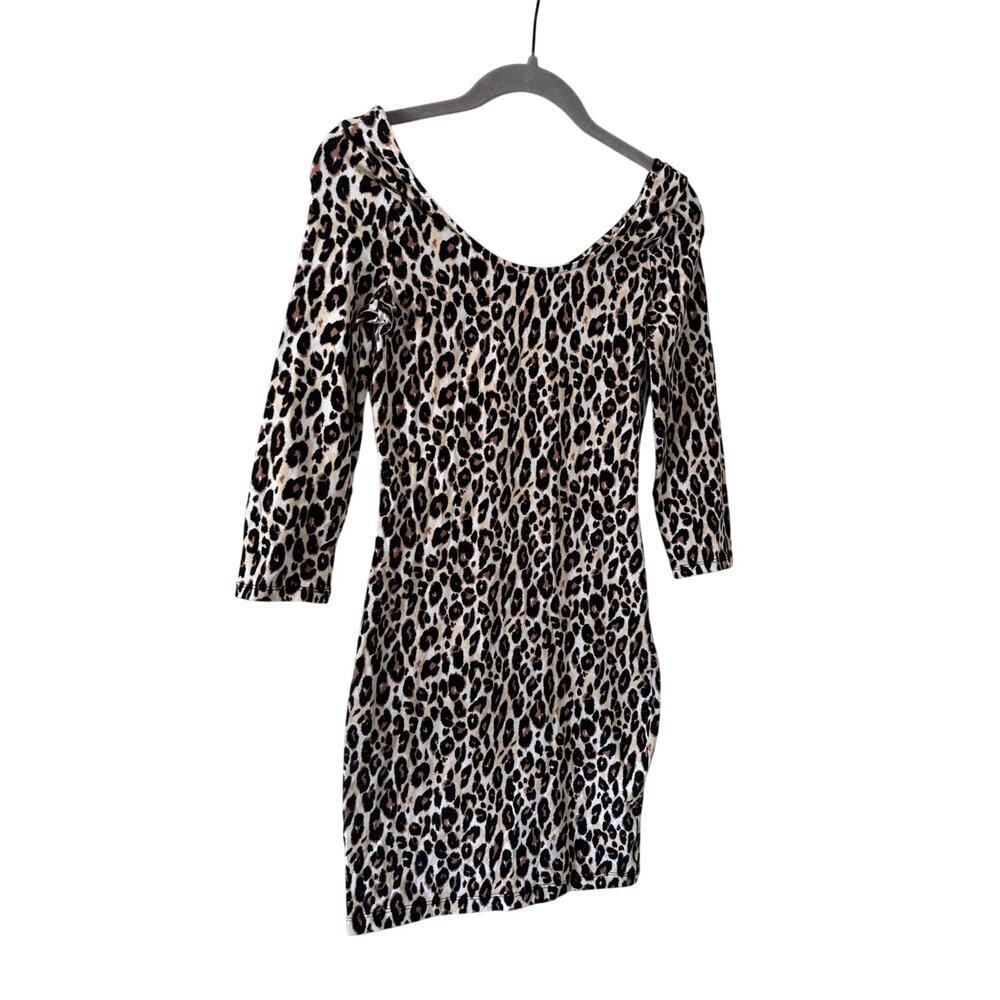 Charlotte Russe Women’s Leopard Print Bodycon Dress Off Shoulder 3/4 Sleeve Mini - Picture 3 of 8